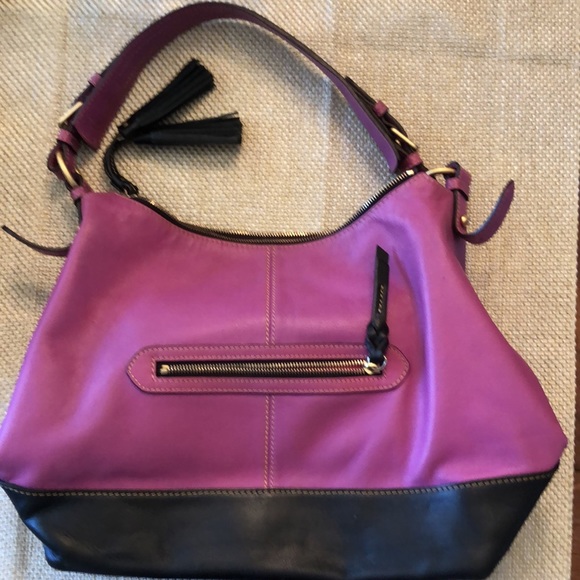 Dooney and Bourke - Picture 4 of 8